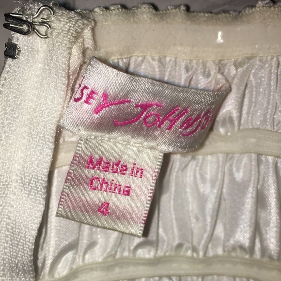 - BETSEY JOHNSON NWOT WHIT BUSTIER LINED FIT FLARE MINI - Picture 6 of 9